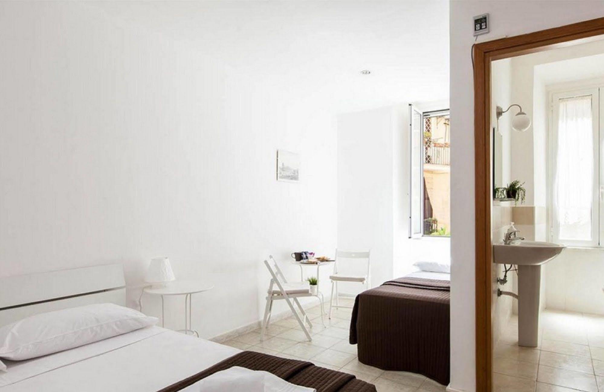 Bed & Breakfast Al Colosseo 8 3*