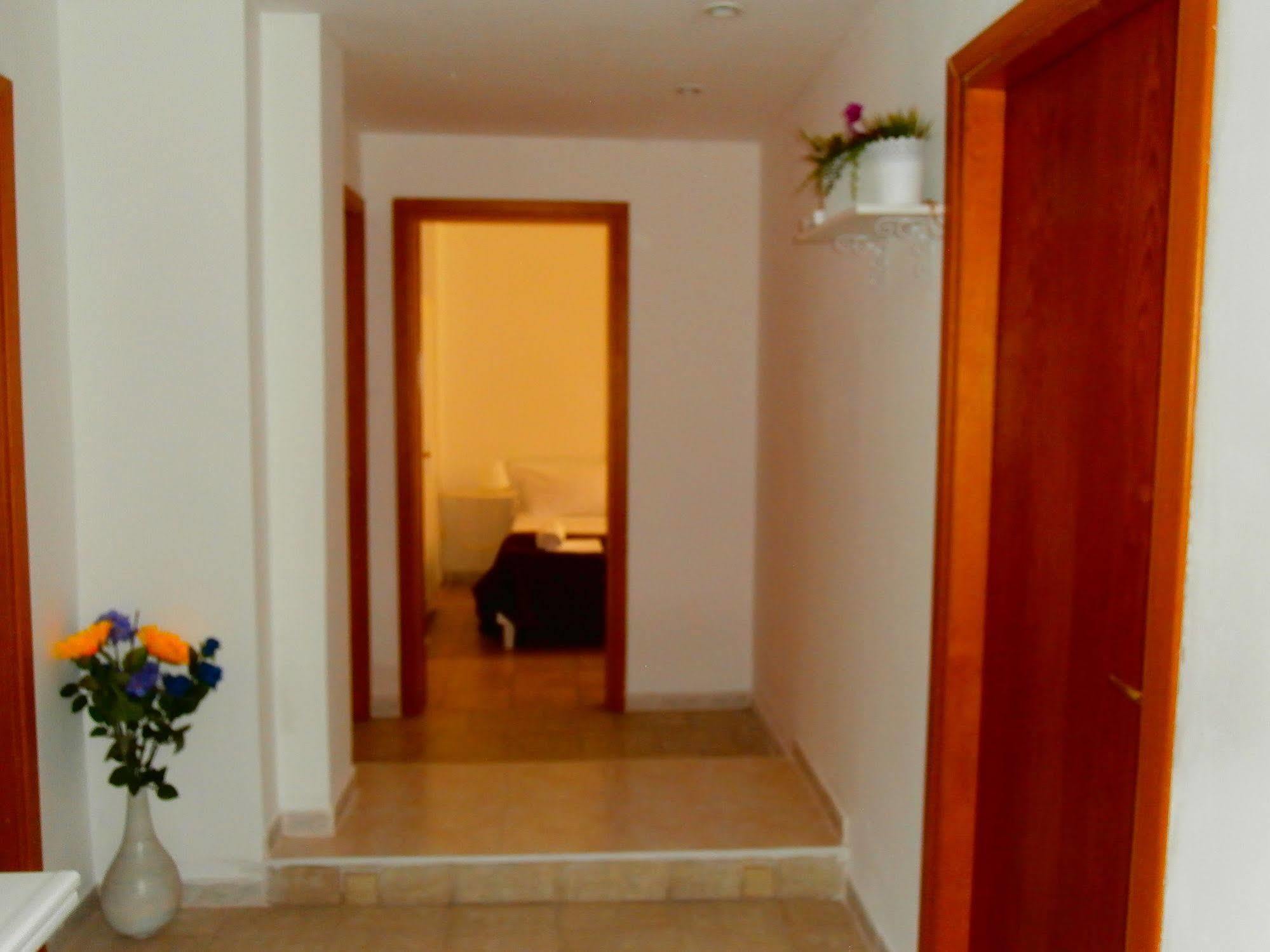 Al Colosseo 8 Bed & Breakfast